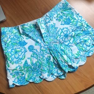 Lilly Pulitzer Size 4 shorts